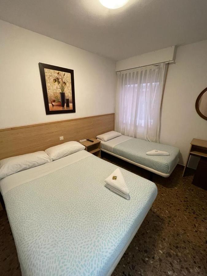 Hostal Milmarcos Saragoça Exterior foto