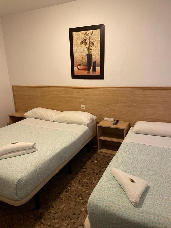 Hostal Milmarcos Saragoça Exterior foto