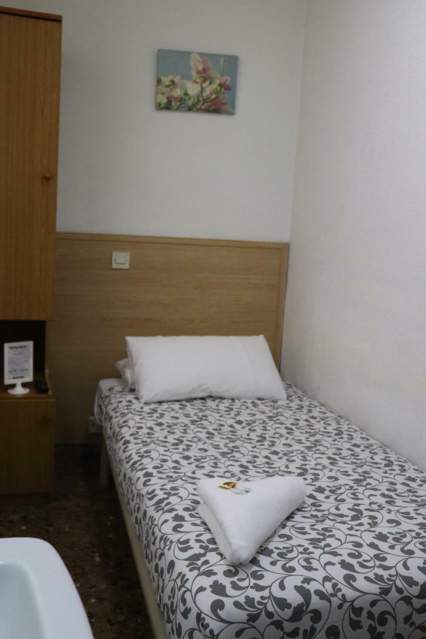Hostal Milmarcos Saragoça Exterior foto